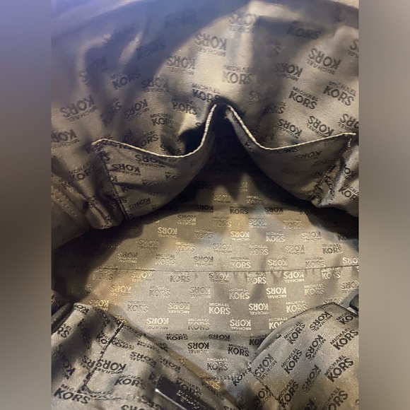 FIRE SALE 🔥🔥 Michael Kors MK Satchel Bowling Bag Tote Medium/Large Size - Picture 8 of 15